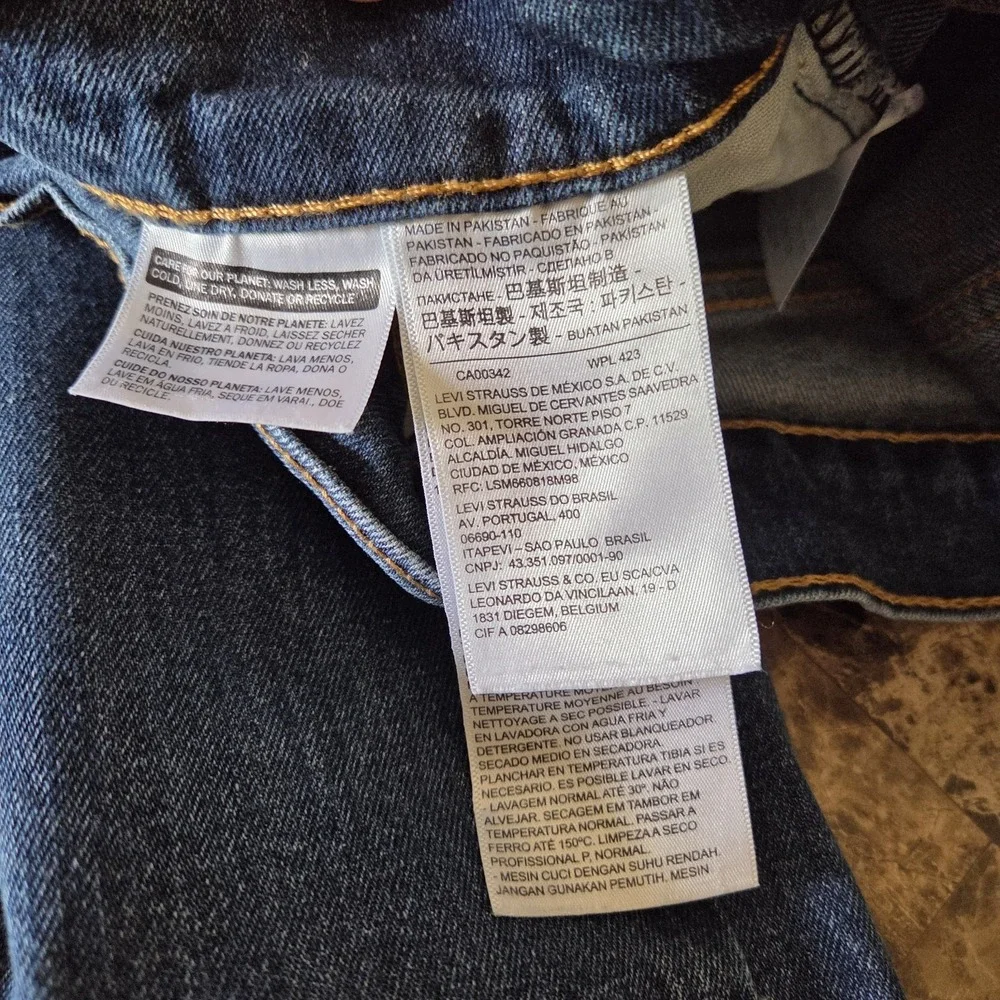 Levi's 511 sz 30x30 (act ins 29) med wash jeans casual classic everyday‎ denim